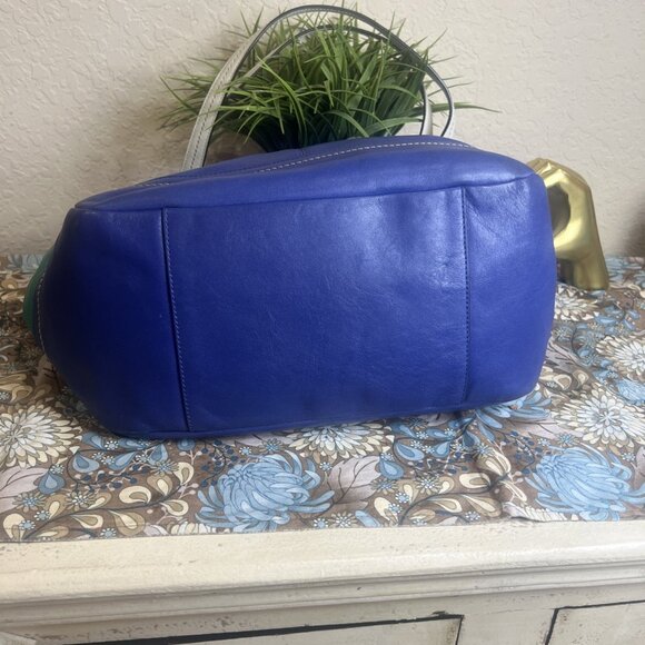 Coach COLORBLOCK CARRIE (F24065) Color Block Shoulder Tote Purse Handbag - Picture 3 of 16